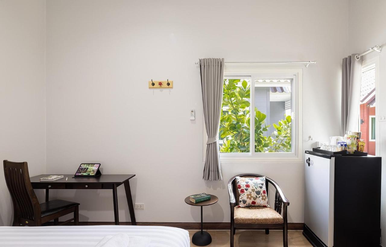 Picha Ville Resort Watthana Nakhon Exterior photo