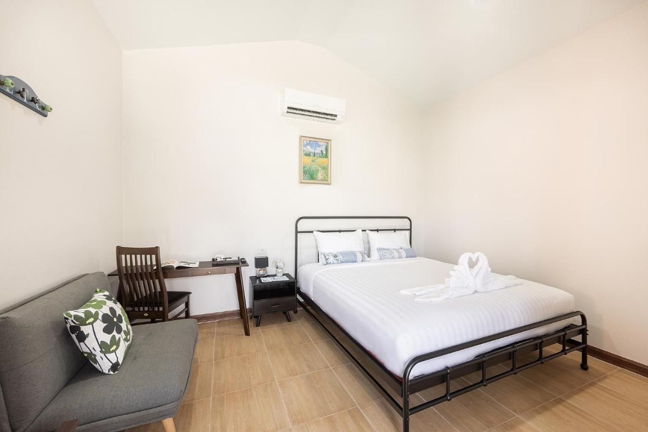Picha Ville Resort Watthana Nakhon Exterior photo
