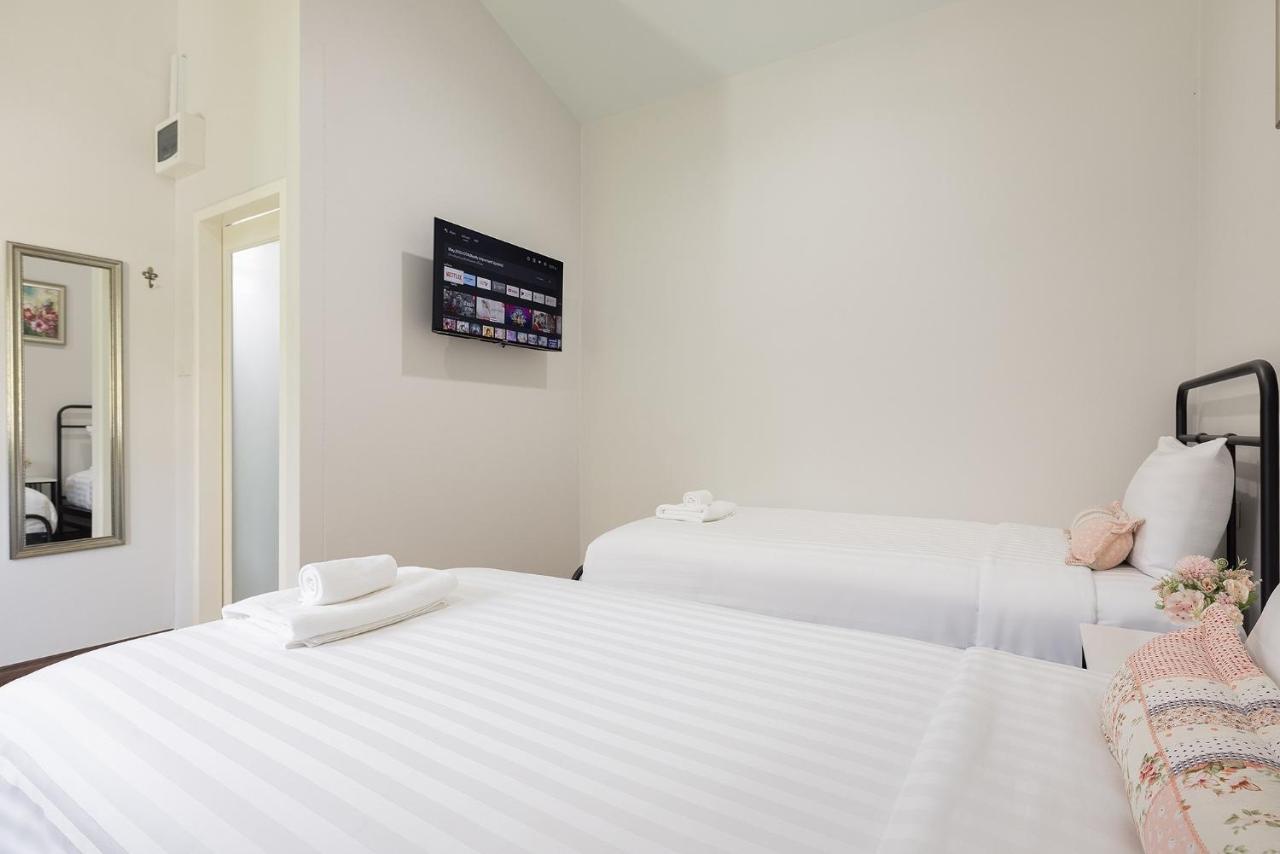 Picha Ville Resort Watthana Nakhon Exterior photo